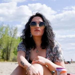 Meet your Posher, Baylee